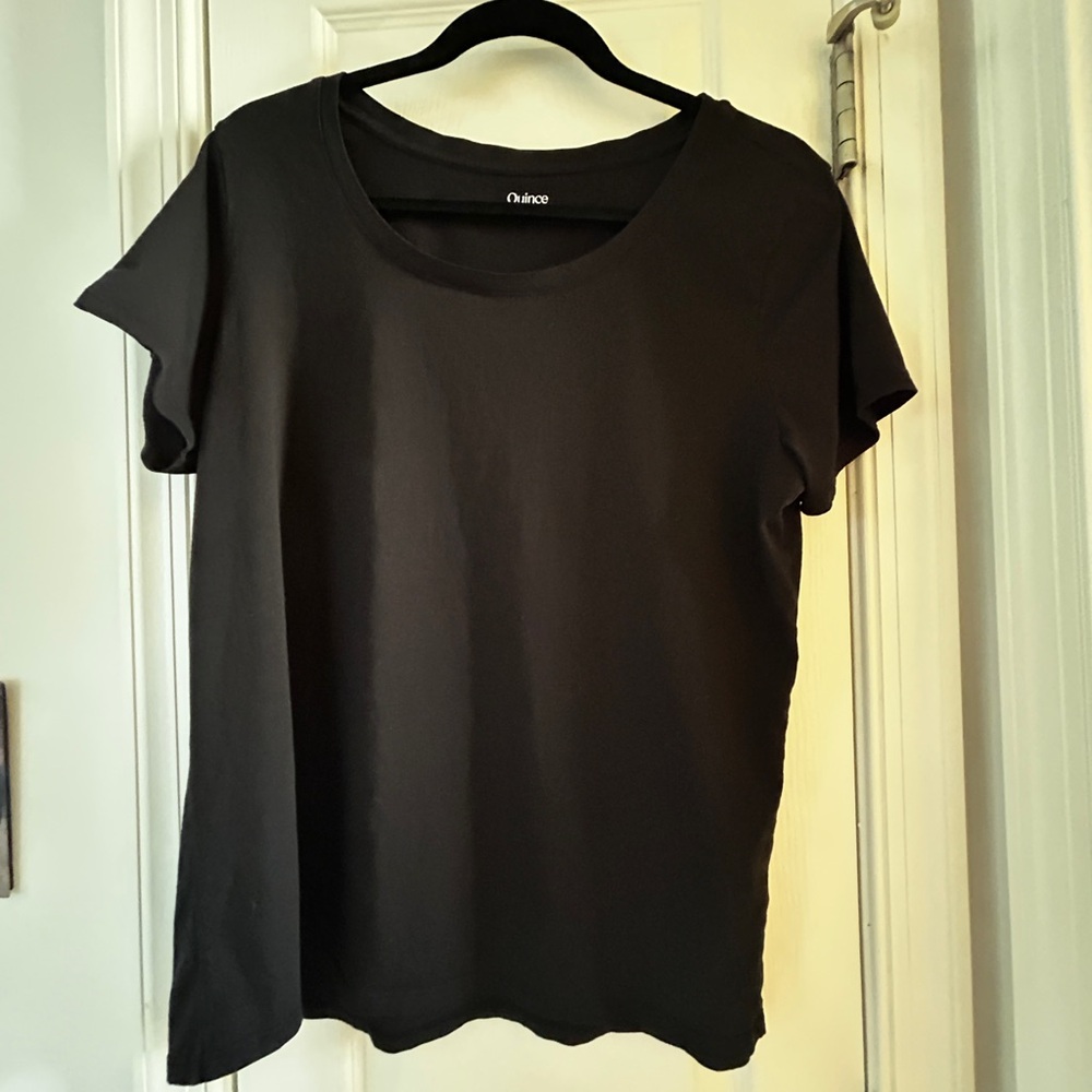 Set of 2 Quince Scoop Neck Tees - one black one navy